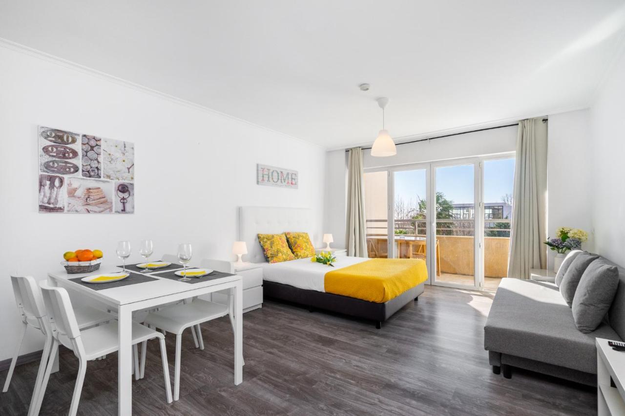 Praia Da Rocha, 4G Jardins Da Rocha, Sunny Studio, Air Conditioning, Two Pools, Internet, Parking, By Ig Portimao Ngoại thất bức ảnh